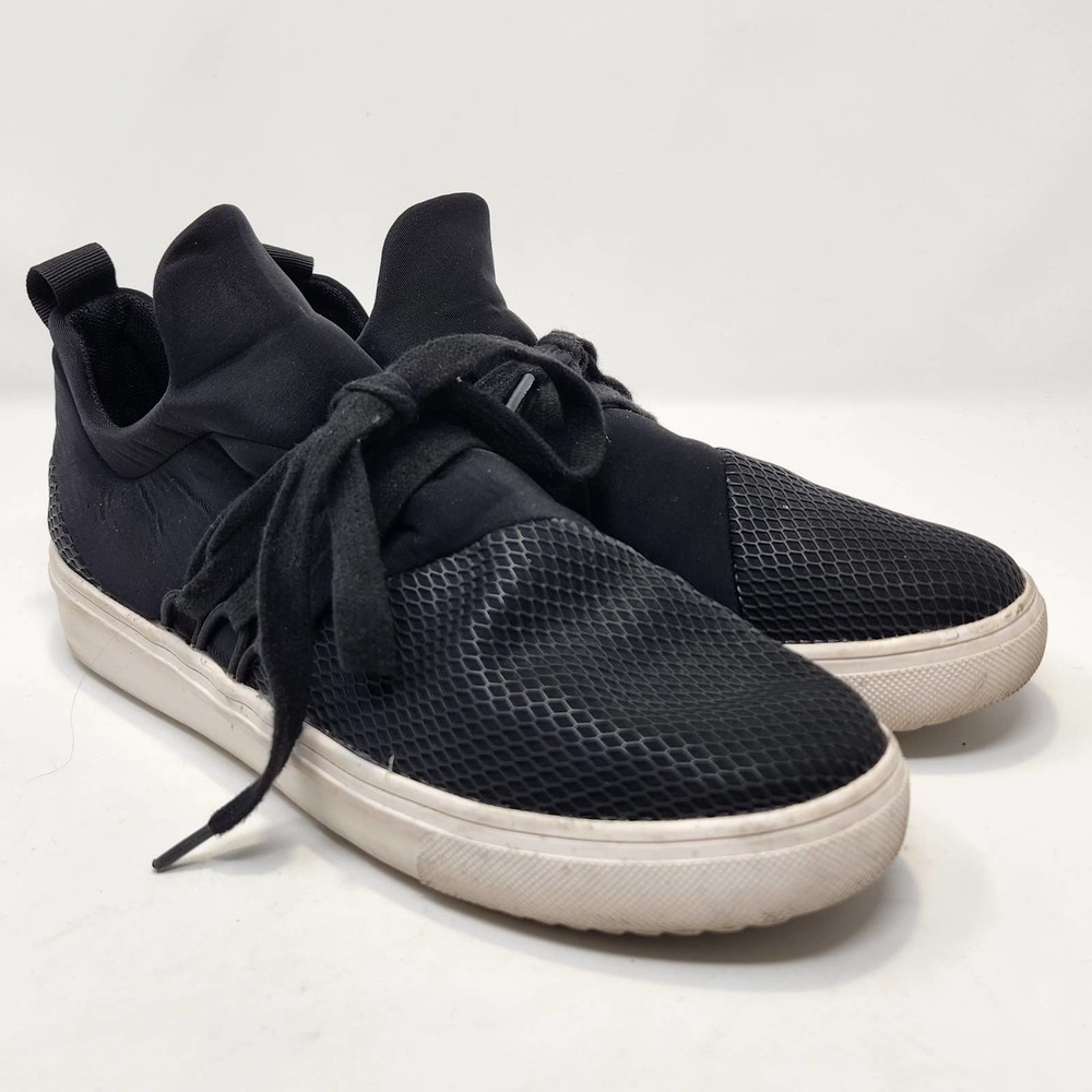 Steve Madden Women's Lancer Black Fashion Sneakers Size 8M Slip on Low Top Shoes